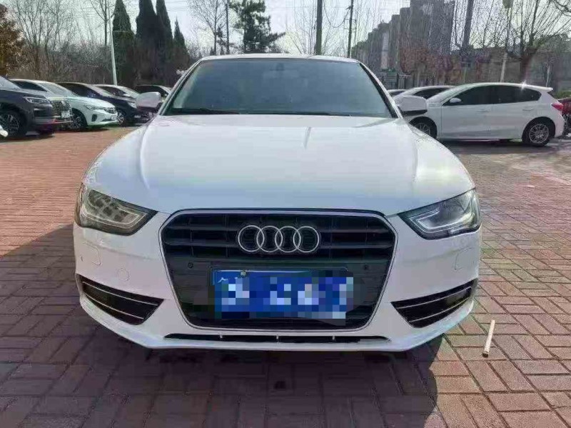 青岛14年奥迪A4L1