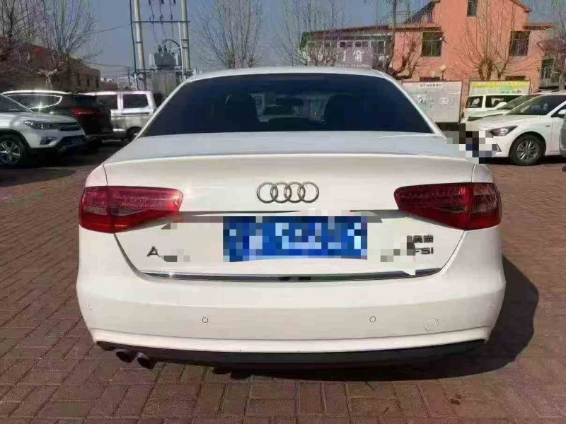 青岛14年奥迪A4L9