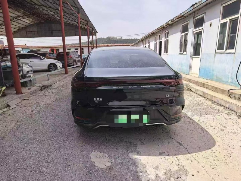 大同24年比亚迪汉8