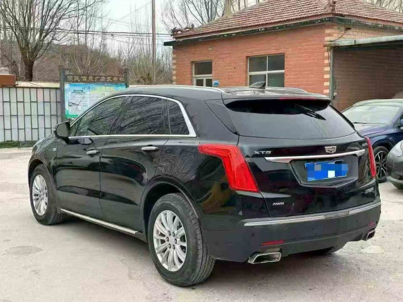 东营19年凯迪拉克XT58