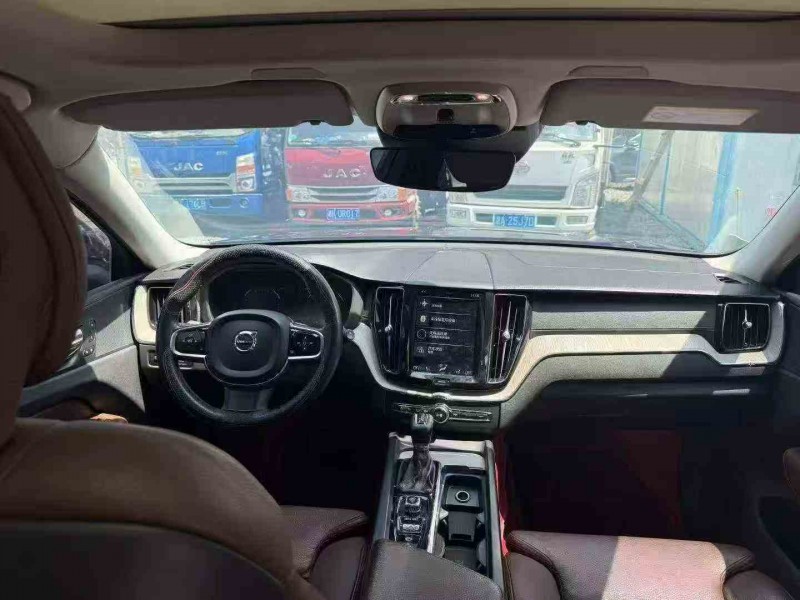 常德19年沃尔沃XC606