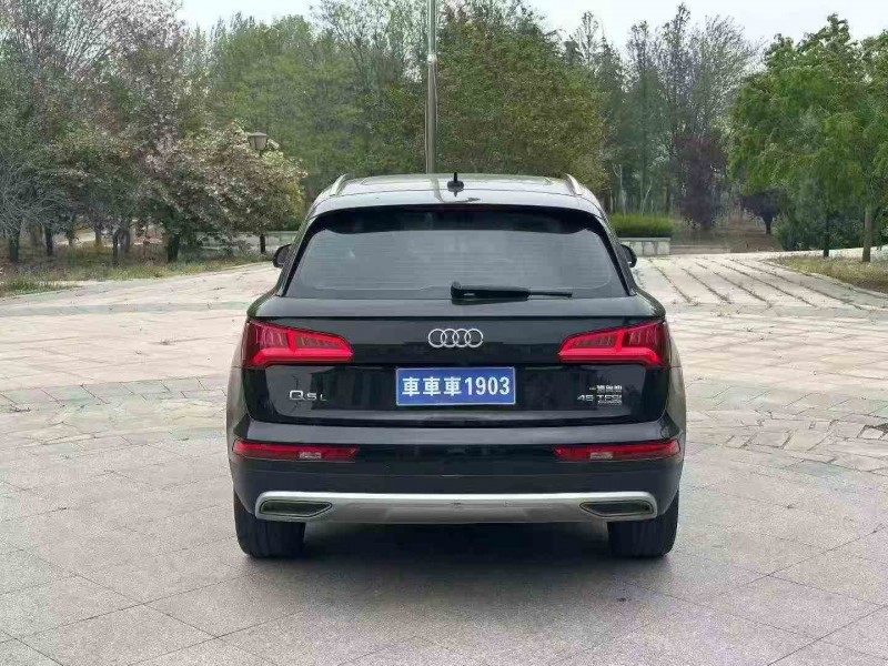 潍坊20年奥迪Q56