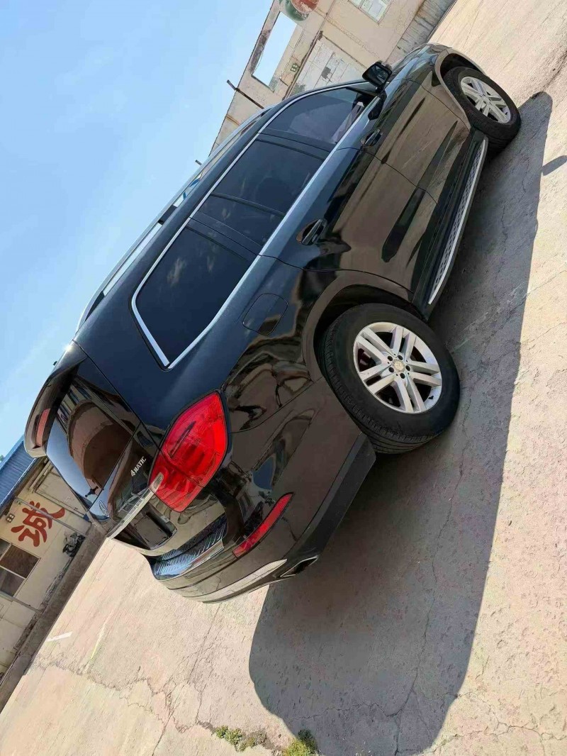 东营15年奔驰GL9