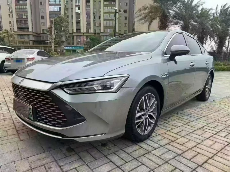 海口23年比亚迪秦3