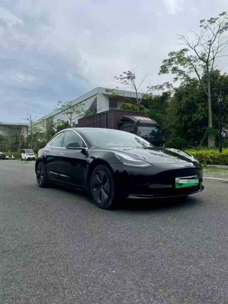 泉州20年特斯拉MODEL 32