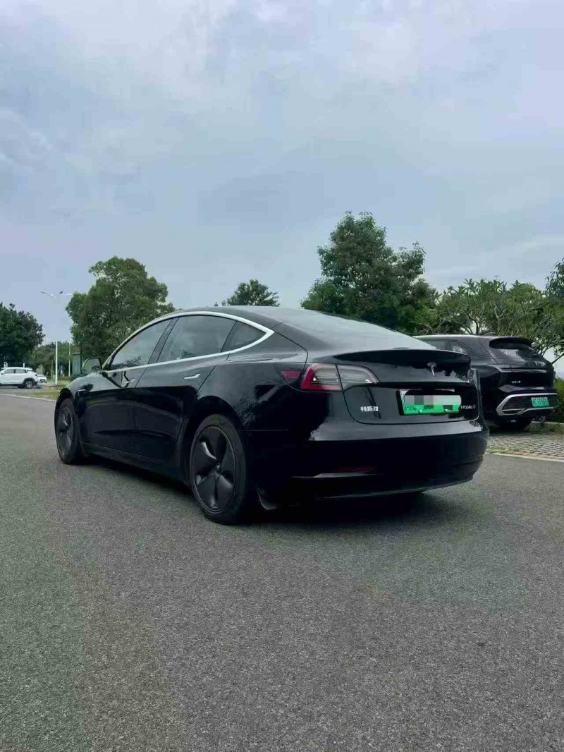 泉州20年特斯拉MODEL 38