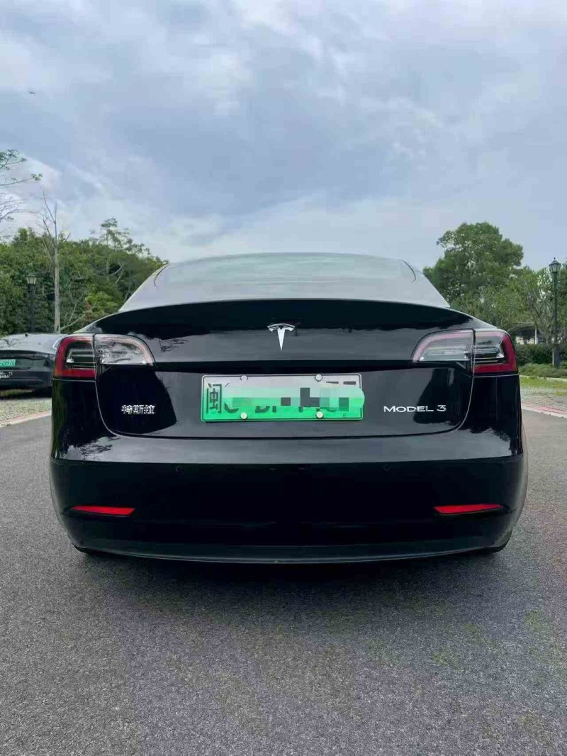 泉州20年特斯拉MODEL 39