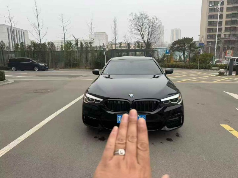 东营17年宝马5系1