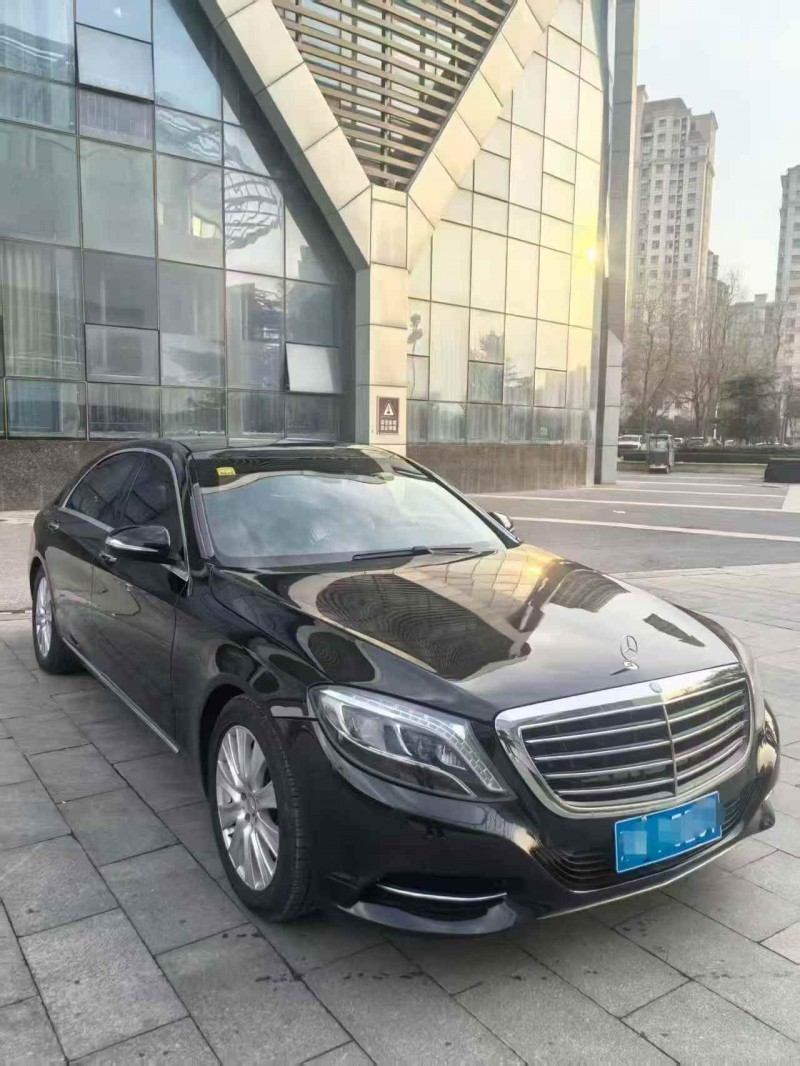 新乡16年奔驰S2