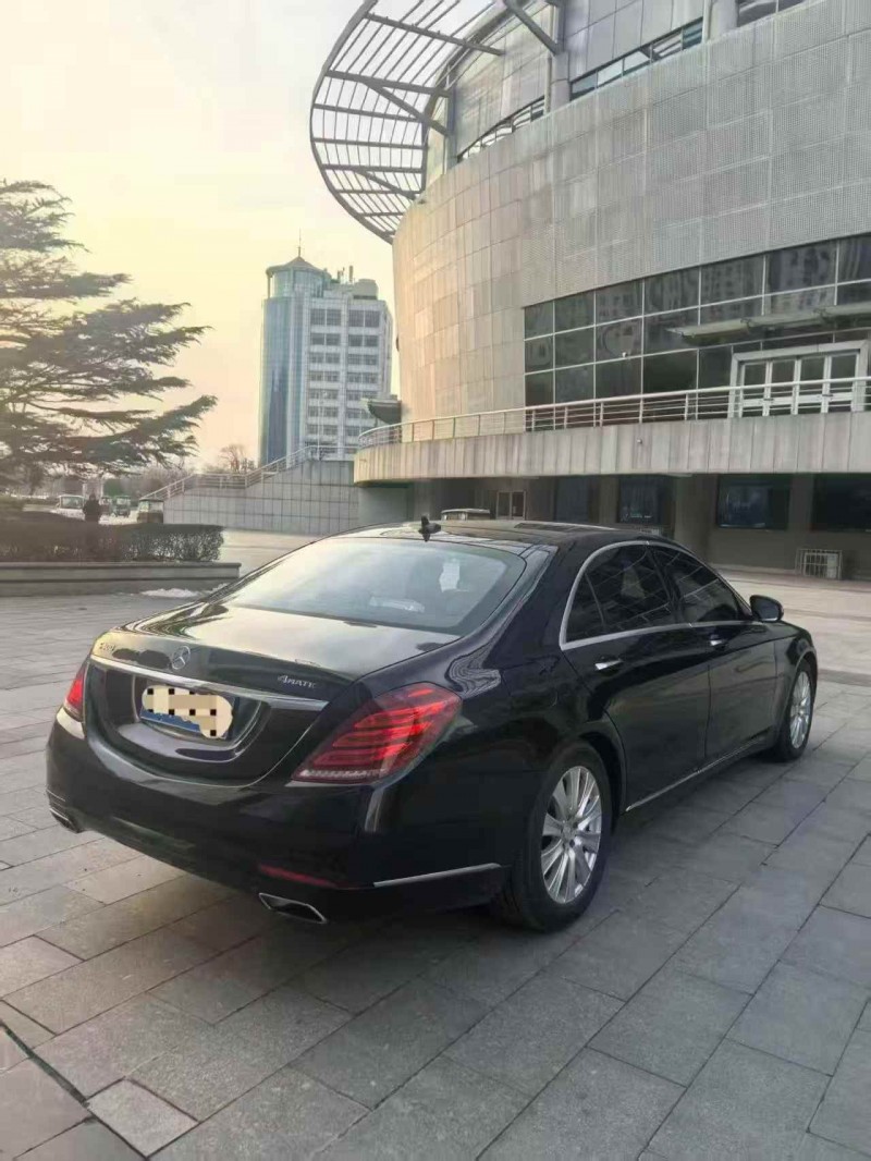 新乡16年奔驰S7