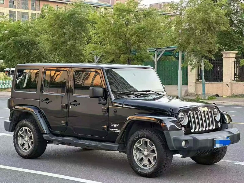 安阳18年Jeep牧马人2