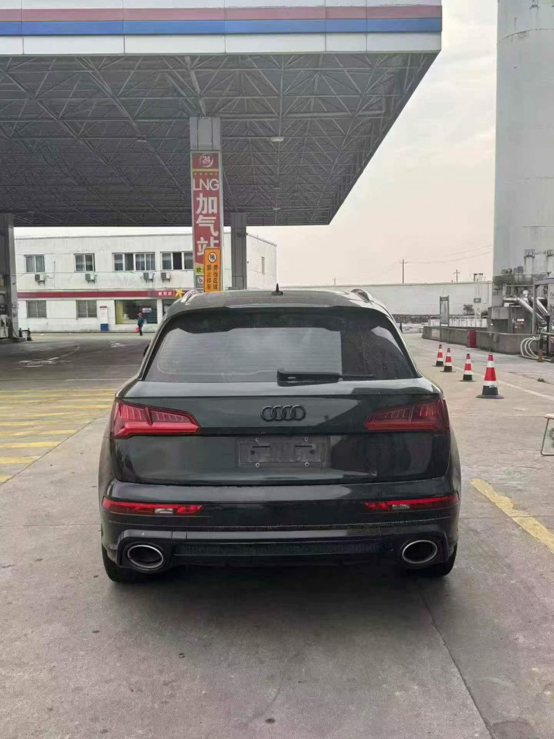 重庆20年奥迪Q59