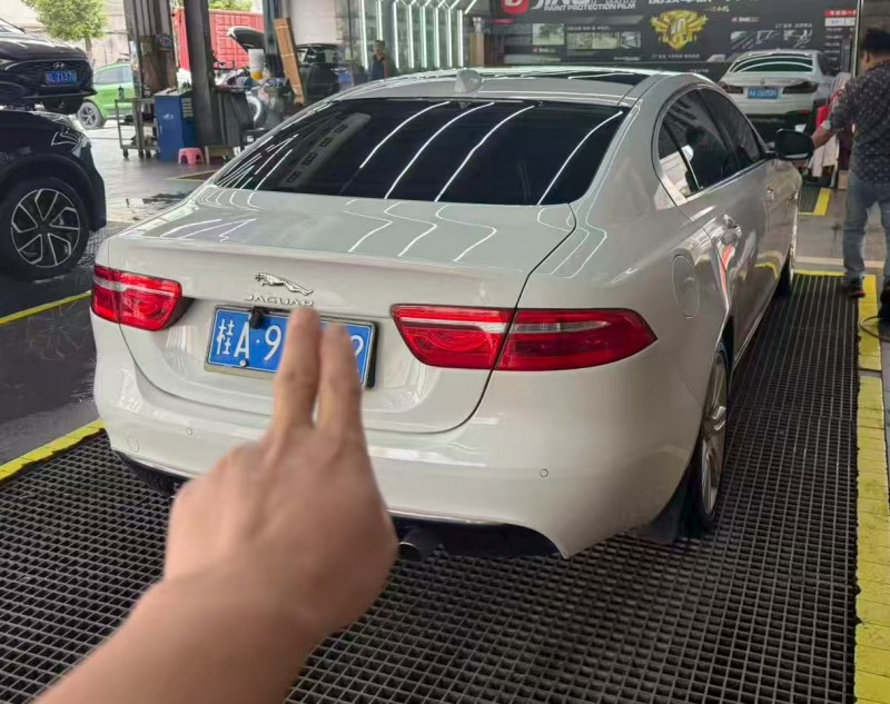 广州18年捷豹XEL8
