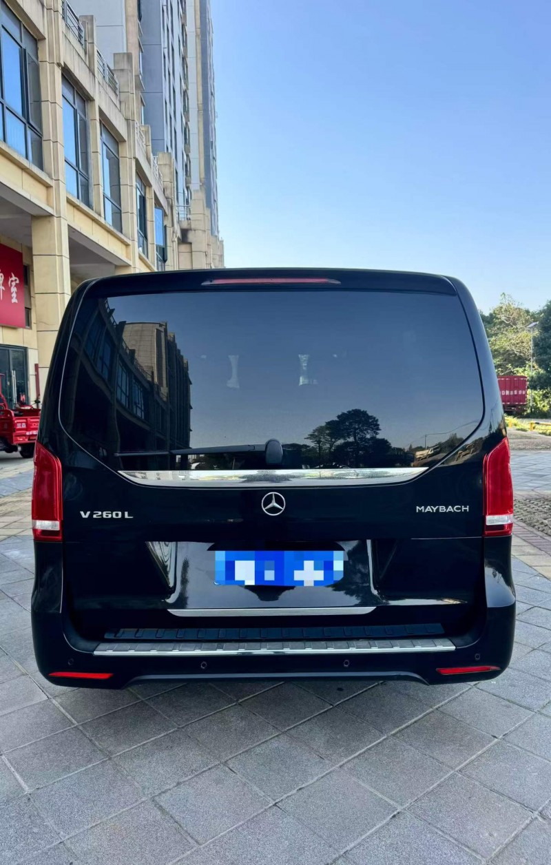南昌22年奔驰V9