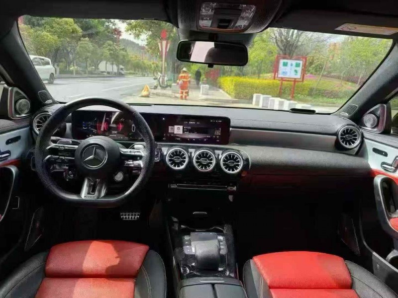 遂宁24年奔驰AMG6