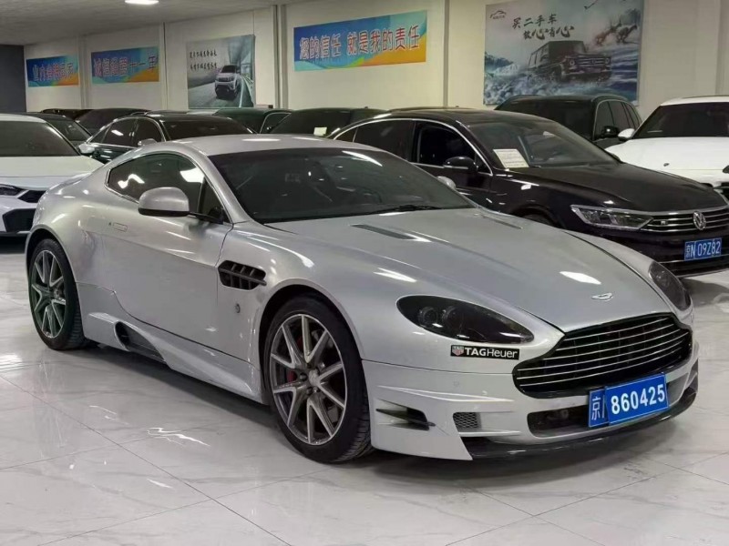 廊坊13年阿斯顿·马丁V8 Vantage3