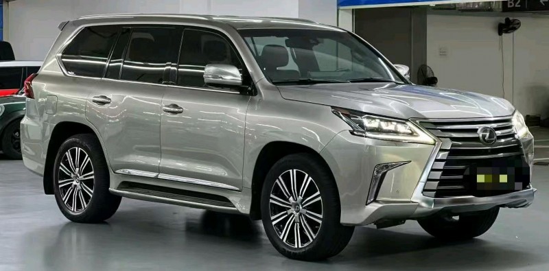 济南22年雷克萨斯LX3