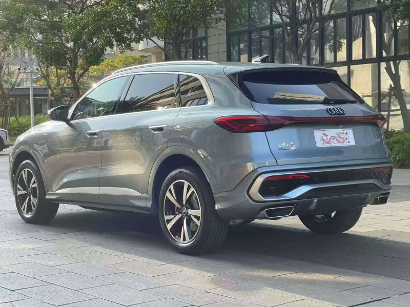广州26年奥迪Q58