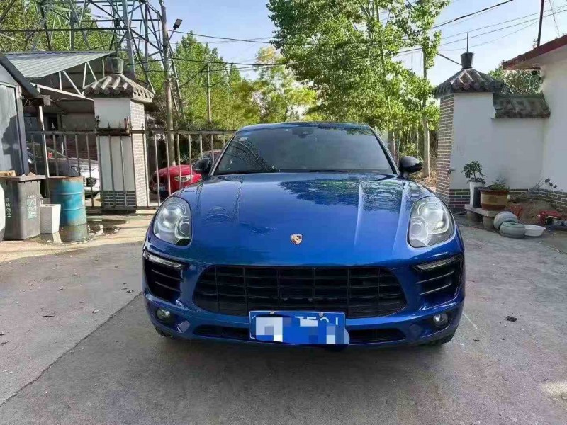 枣庄17年保时捷Macan1
