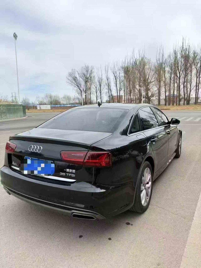 呼伦贝尔18年奥迪A6L8