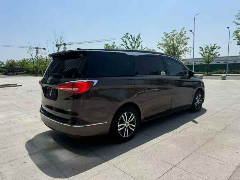 南通16年别克GL88