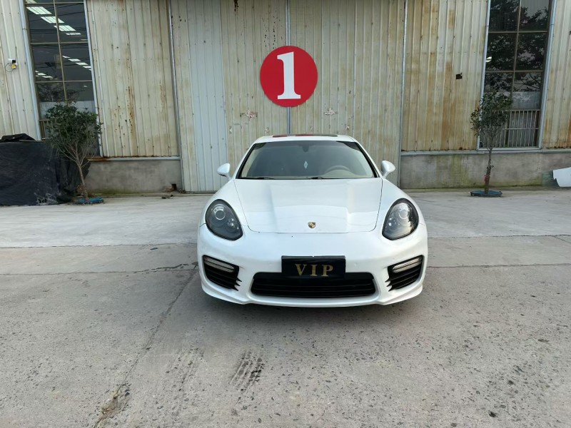 徐州11年保时捷帕拉梅拉1