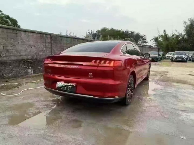 广州21年比亚迪汉7