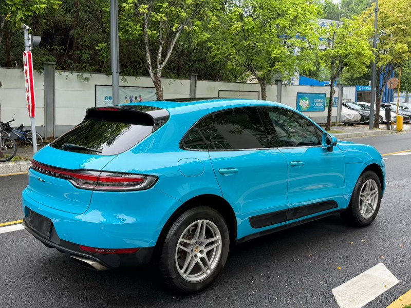 深圳20年保时捷Macan7