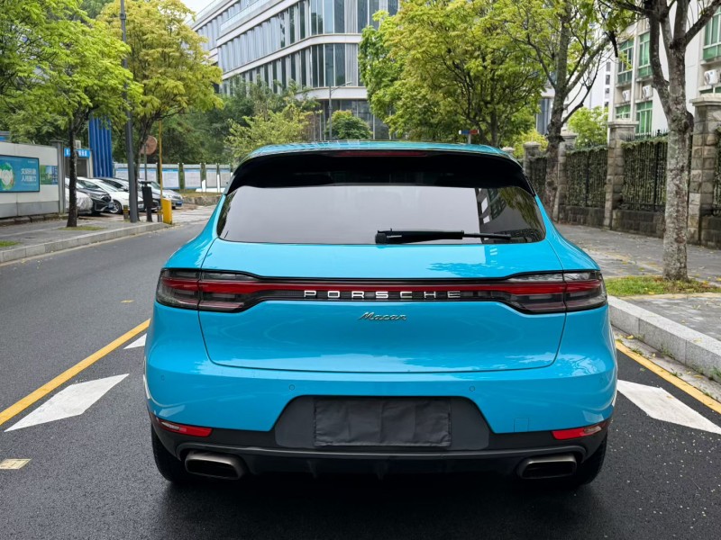 深圳20年保时捷Macan8