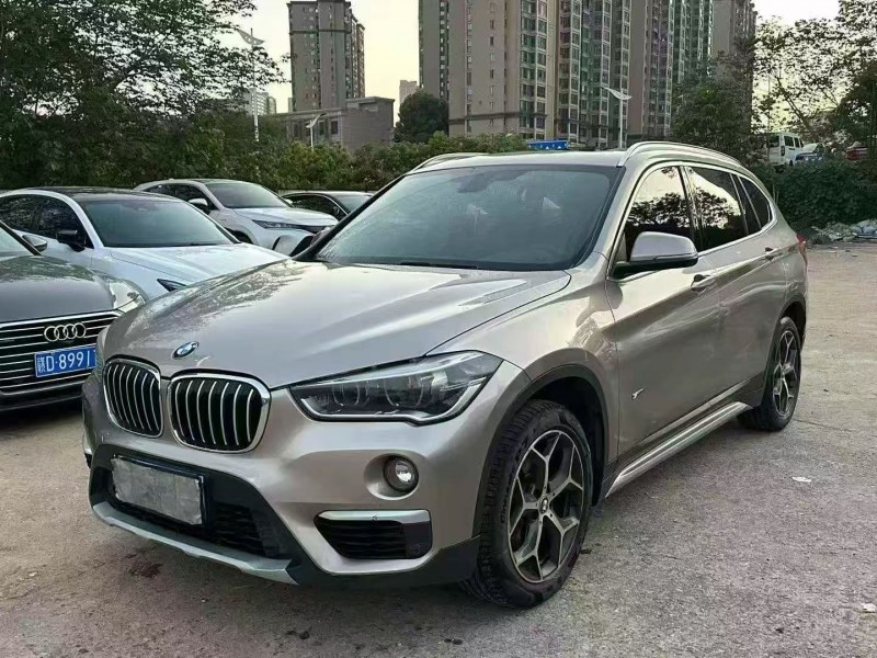 常德17年宝马X12