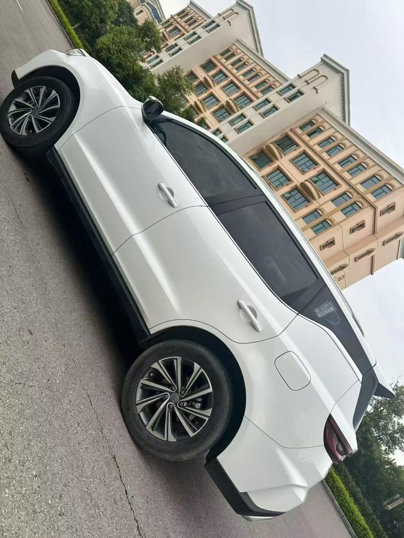 广元22年吉利远景7