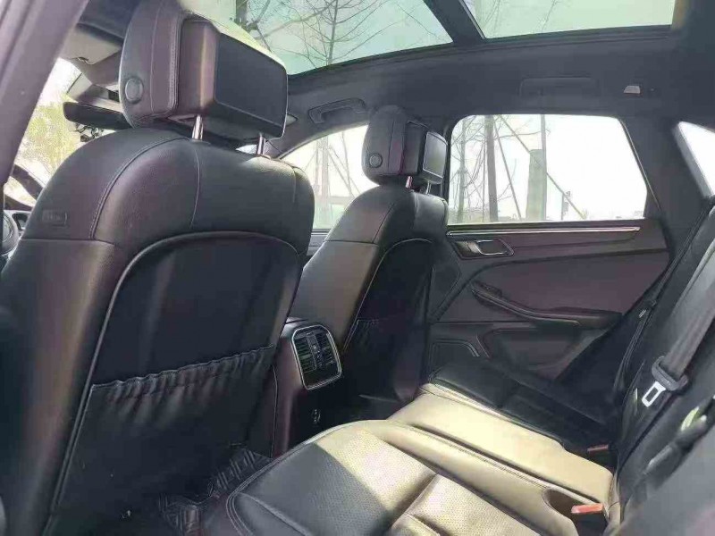 金华21年保时捷Macan4