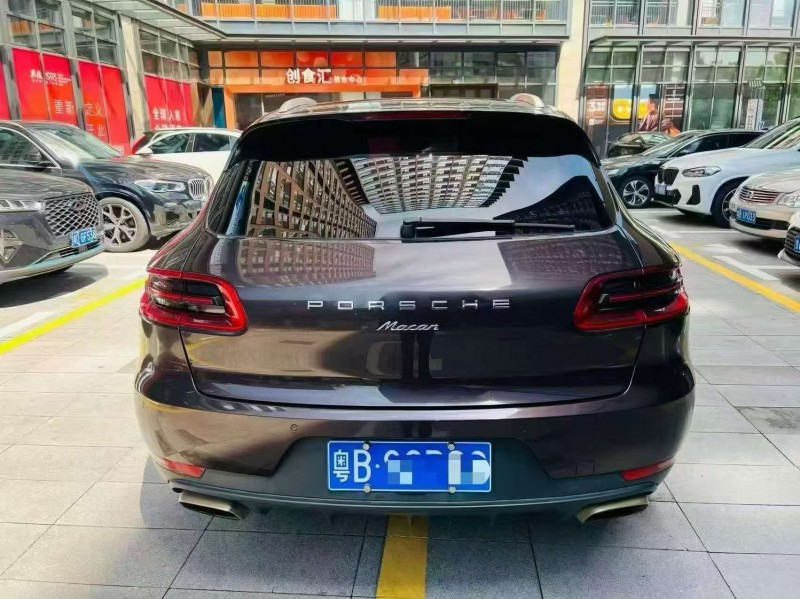广州18年保时捷Macan9