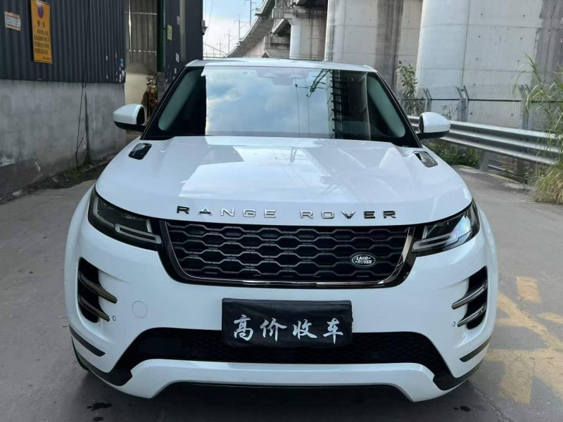 佛山22年路虎极光1
