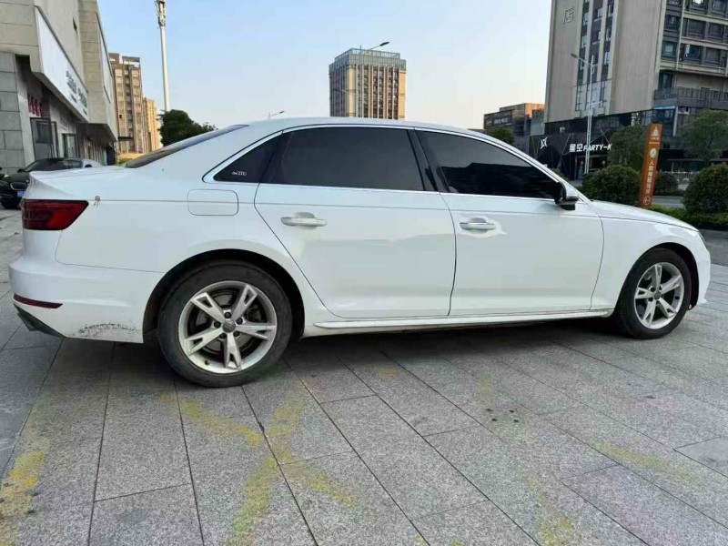 新余17年奥迪A4L7