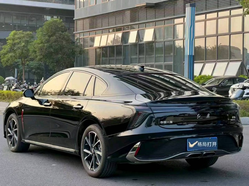 东莞25年红旗H67