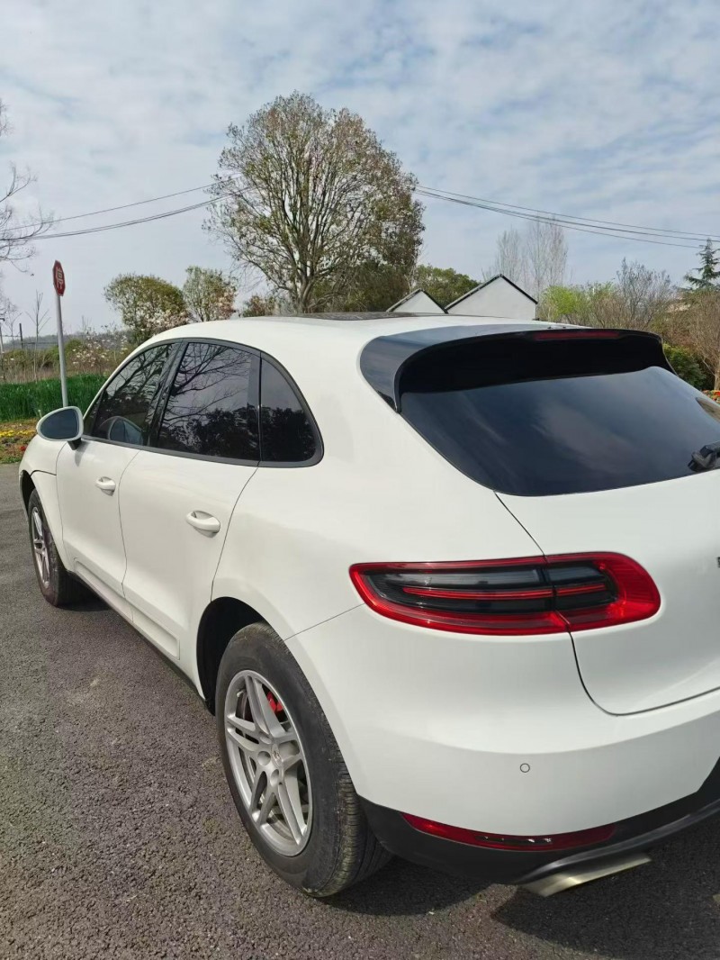 蚌埠16年保时捷Macan6