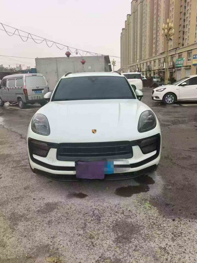 潍坊24年保时捷Macan1