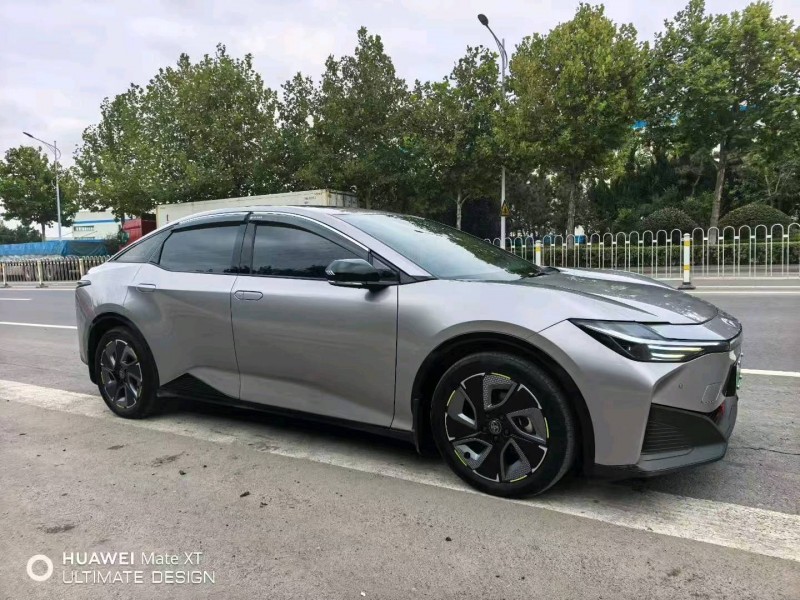青岛25年丰田BZ3Pro2