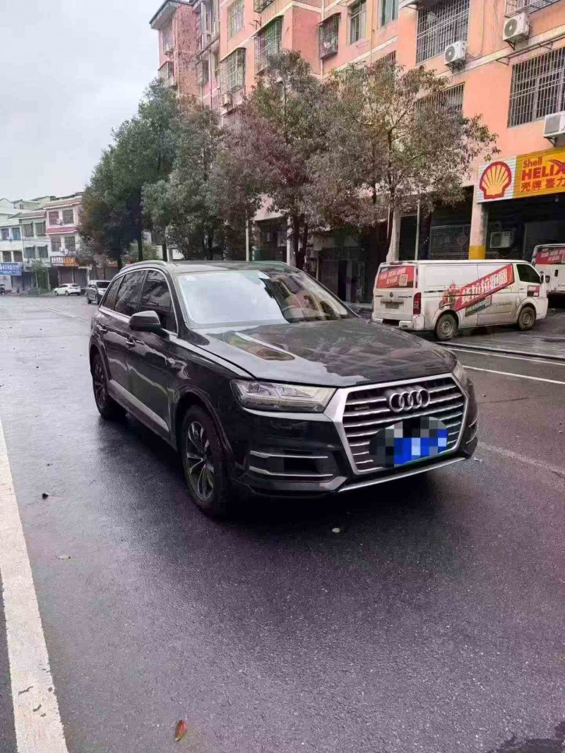 常德18年奥迪Q73