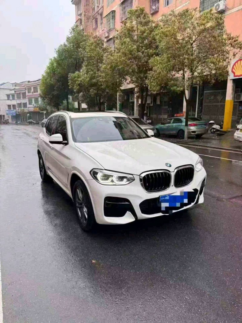 常德20年宝马X32