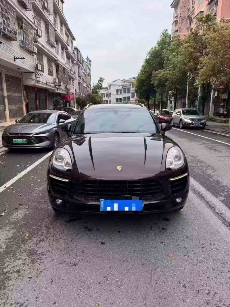 邵阳16年保时捷Macan1