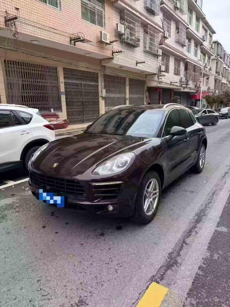 邵阳16年保时捷Macan2