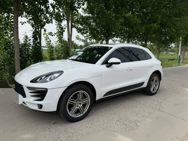 聊城15年保时捷Macan2