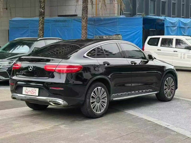 佛山19年奔驰GLC7