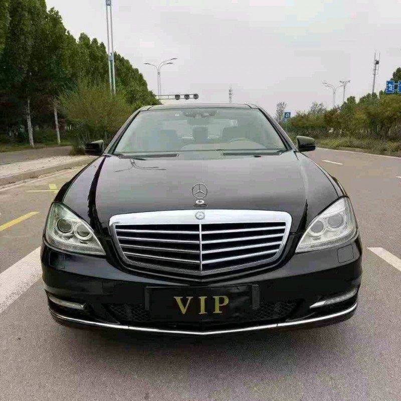 东营11年奔驰S1
