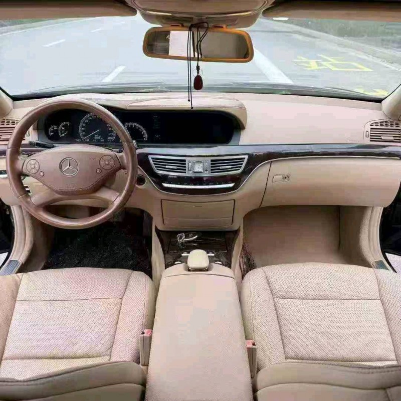 东营11年奔驰S5