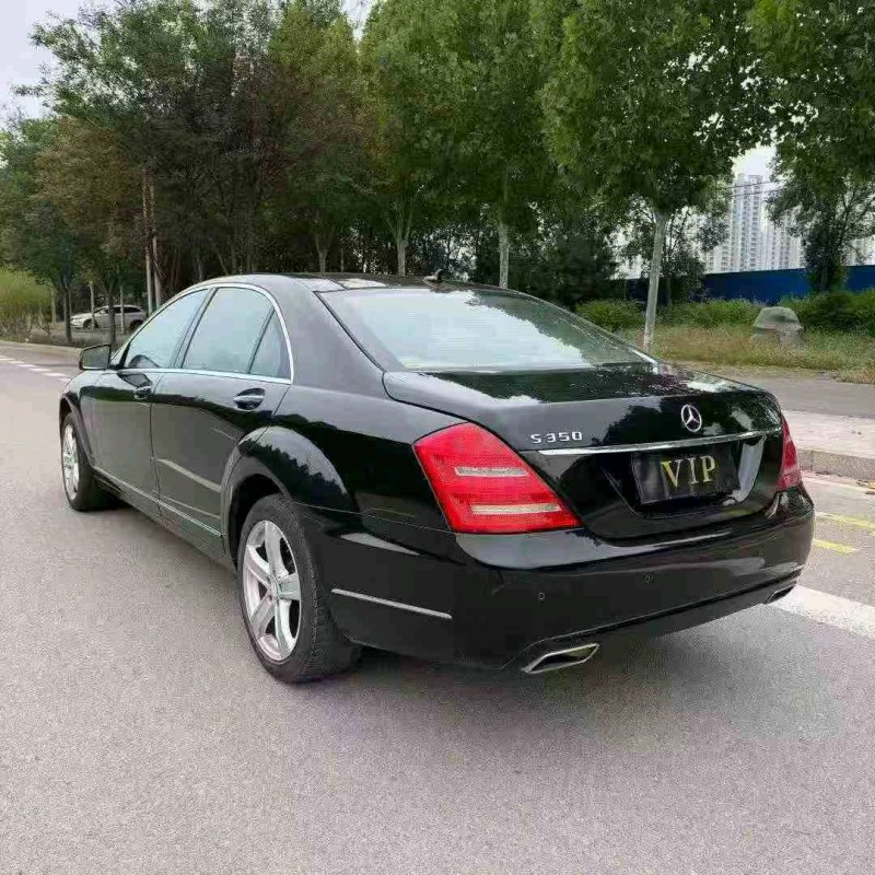 东营11年奔驰S8