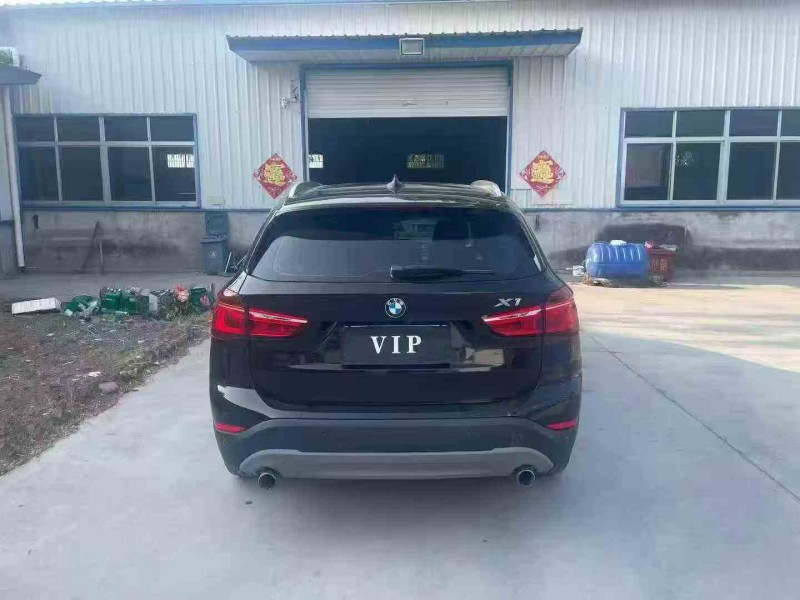 东营18年宝马X19