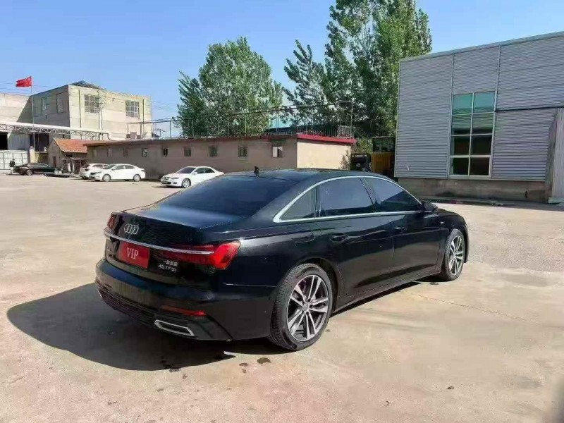 济宁19年奥迪A6L4